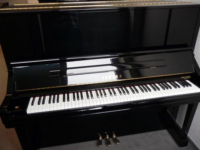 Piano's Van Innis - Tweedehands Yamaha piano