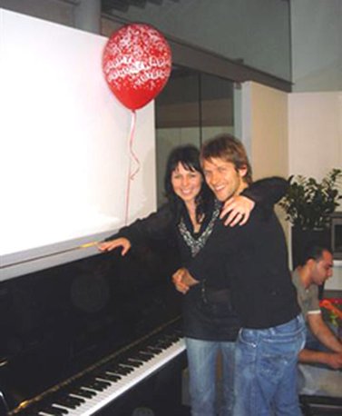 Piano Van Innis - Piano's Van Innis - Nouveautés & Liens