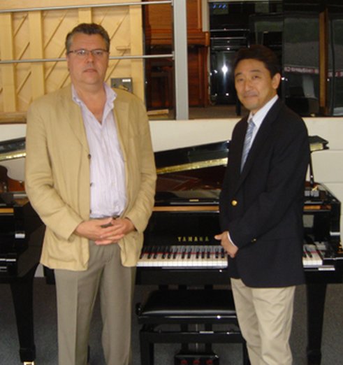 Piano Van Innis - Piano's Van Innis - Nouveautés & Liens