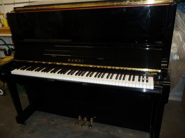 Piano's Van Innis - Tweedshands piano Kawai