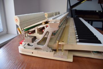 STEINWAY & SONS